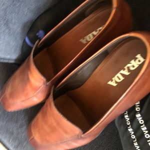 Men’s Prada loafers sz 9